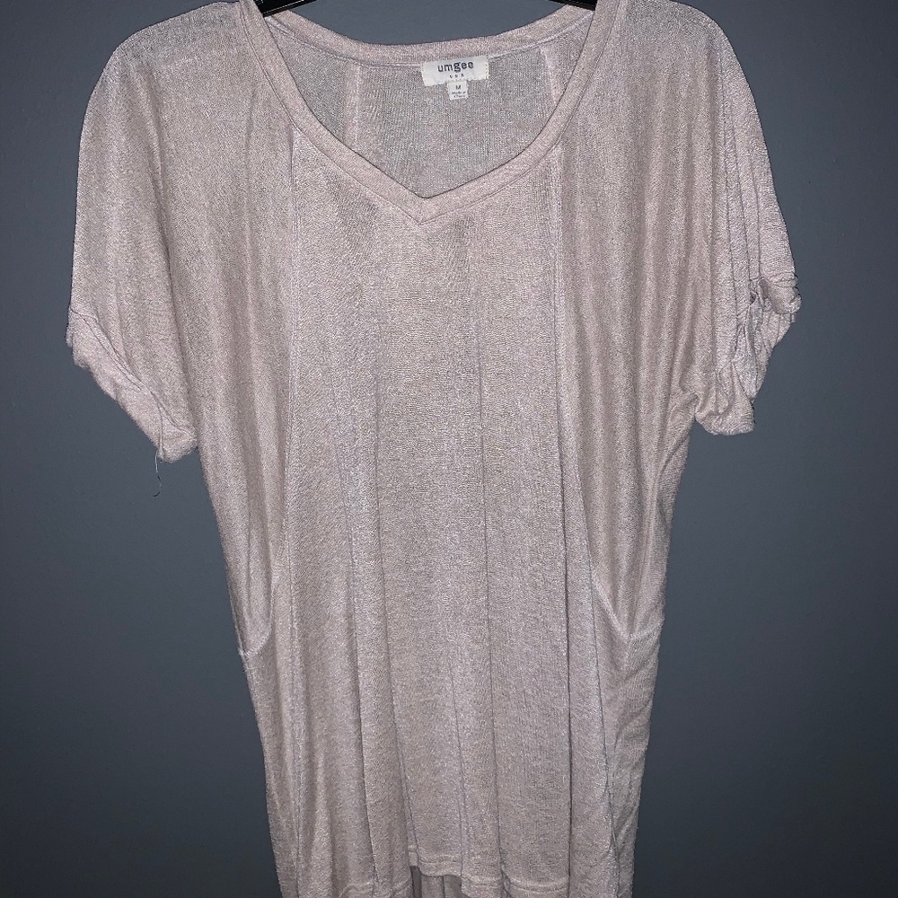 T- shirt